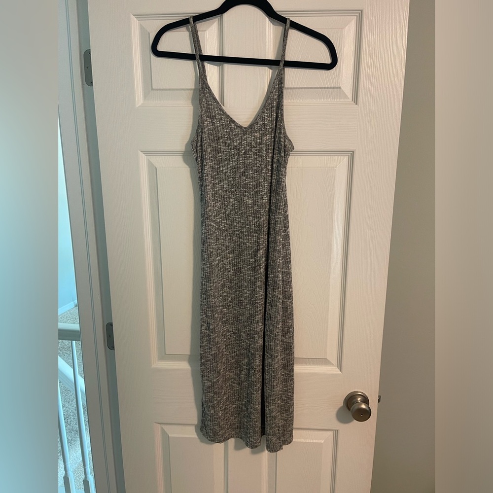 Express Size Medium Gray Tank Midi Dress